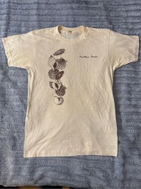 Vintage Screen Stars Fort Myers Florida Shell Tee - Size M
